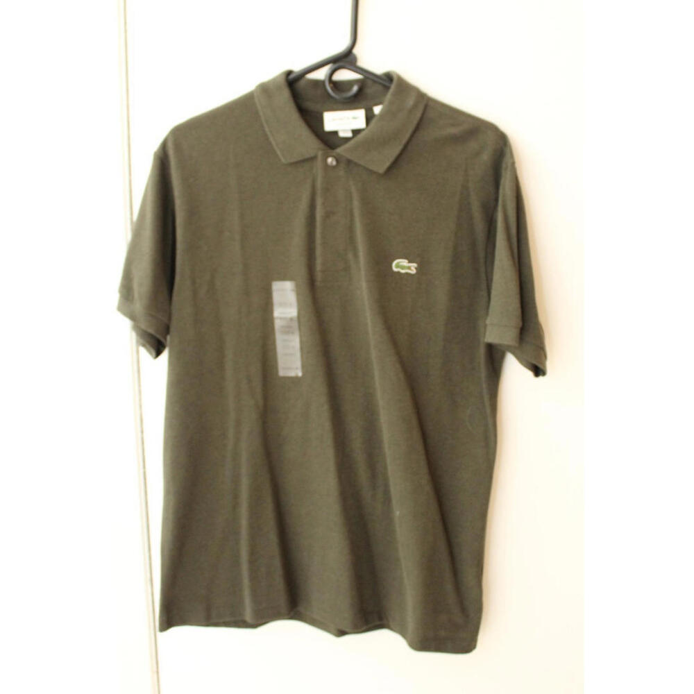 Lacoste Classic Fit Polo Shirt size M New w/ Tags